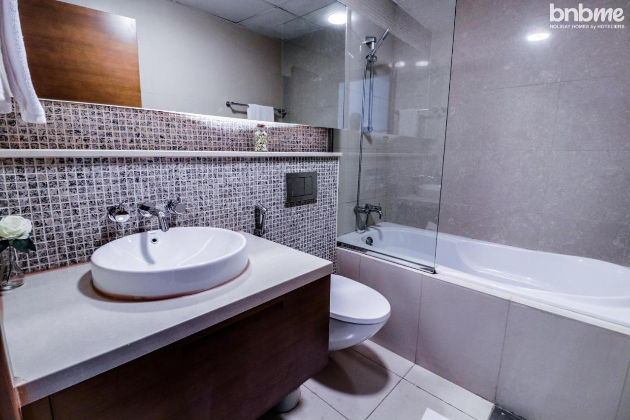 Bnbmehomes - Elegant & Stylish Studio In Downtown - 502 Dubaï Extérieur photo